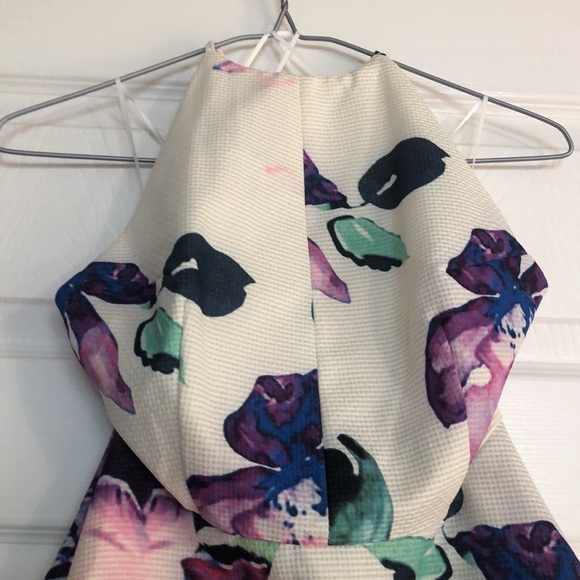 Chelsea dress from Honey store in square one - Picture 3 of 8